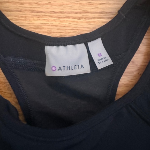 Athleta NWOT Full Throttle Tank (M) - Picture 4 of 15